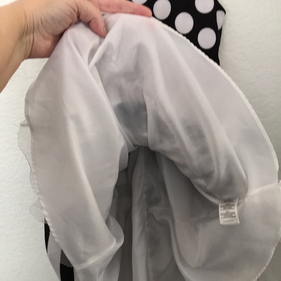 🖤BEATLE JUICE INSPIRED DRESS BLACK, WHITE STRIPES EXCELLENT CONDITION SIZE 6 - Picture 6 of 7